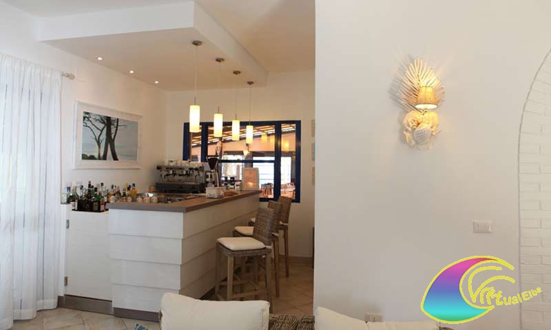 Bar Hotel