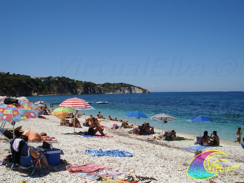 Spiaggia Le Ghiaie Portoferraio
