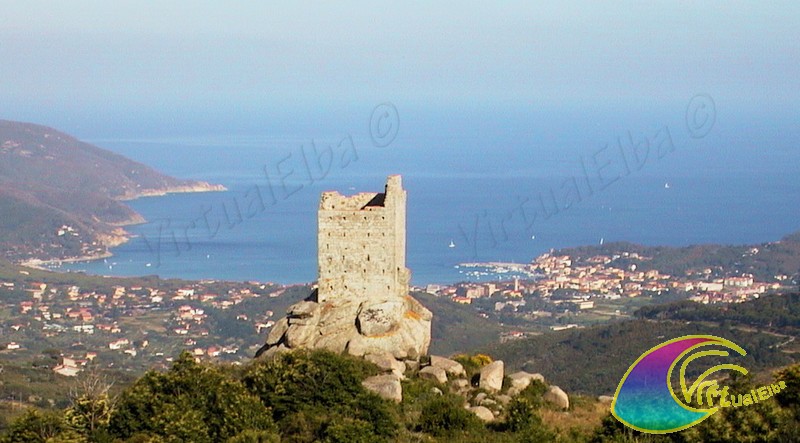 Turm von San Giovanni in der Nähe der Eremitage
