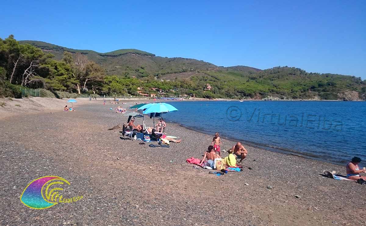 Spiaggia di Magazzini