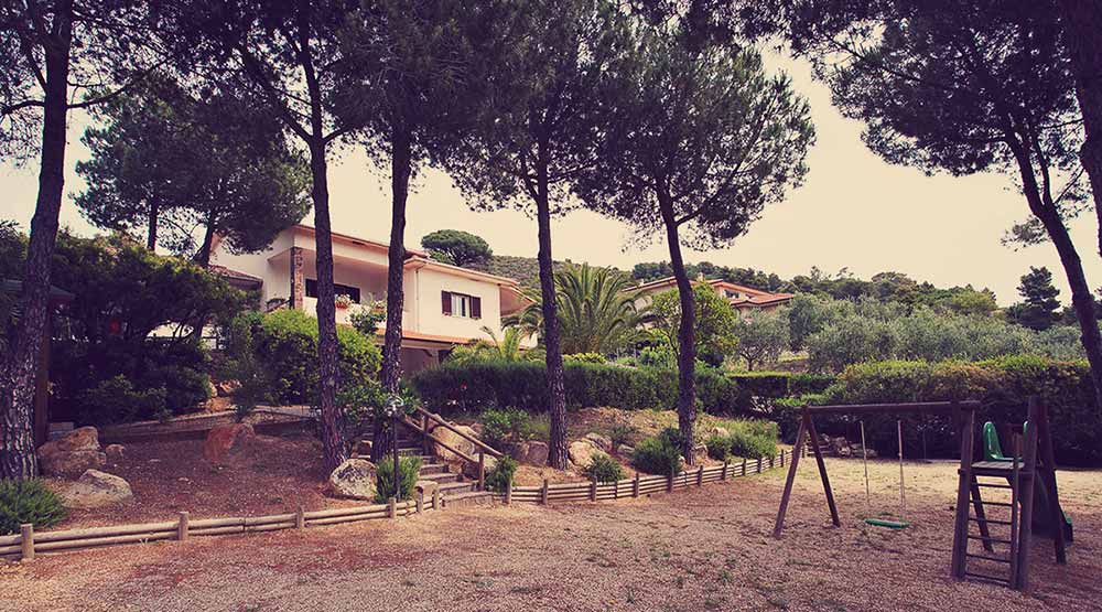 Ginestra Appartamenti Tallinucci a Lacona