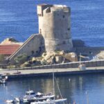 Marciana Marina Turm, stammt aus dem 12. Jahrhundert