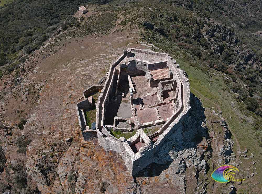 Volterraio Castle Poroferraio / Rio Elba